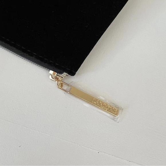 Cosmetic Pouch - Picture 7 of 16